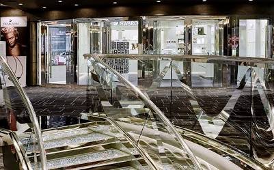 MSC Cruises focuses heavily on European elegance, famous for its sparkling crystal-infused ship atriums.. Source: MSC Cruises